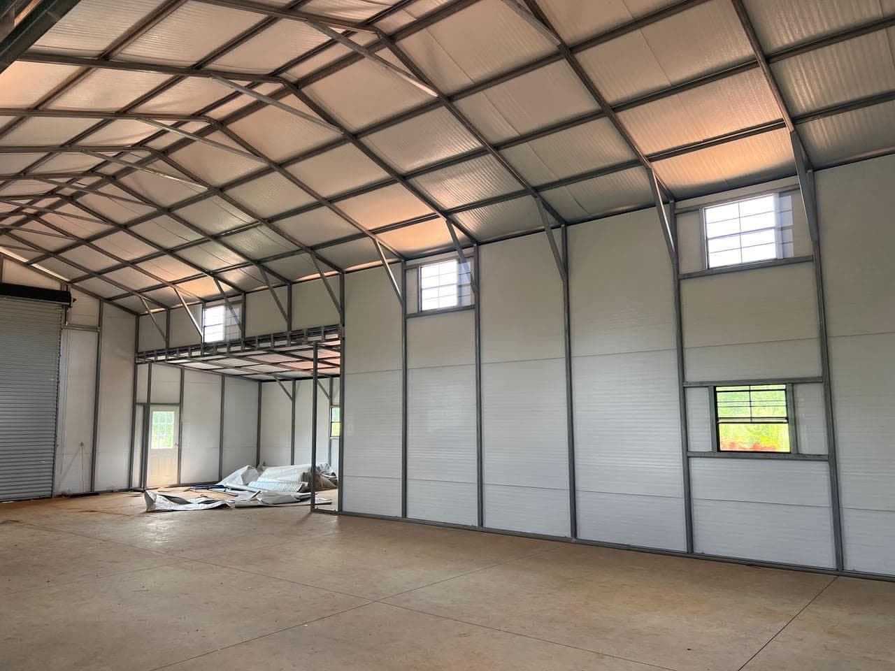 48'x80' Custom Barn thumbnail 4